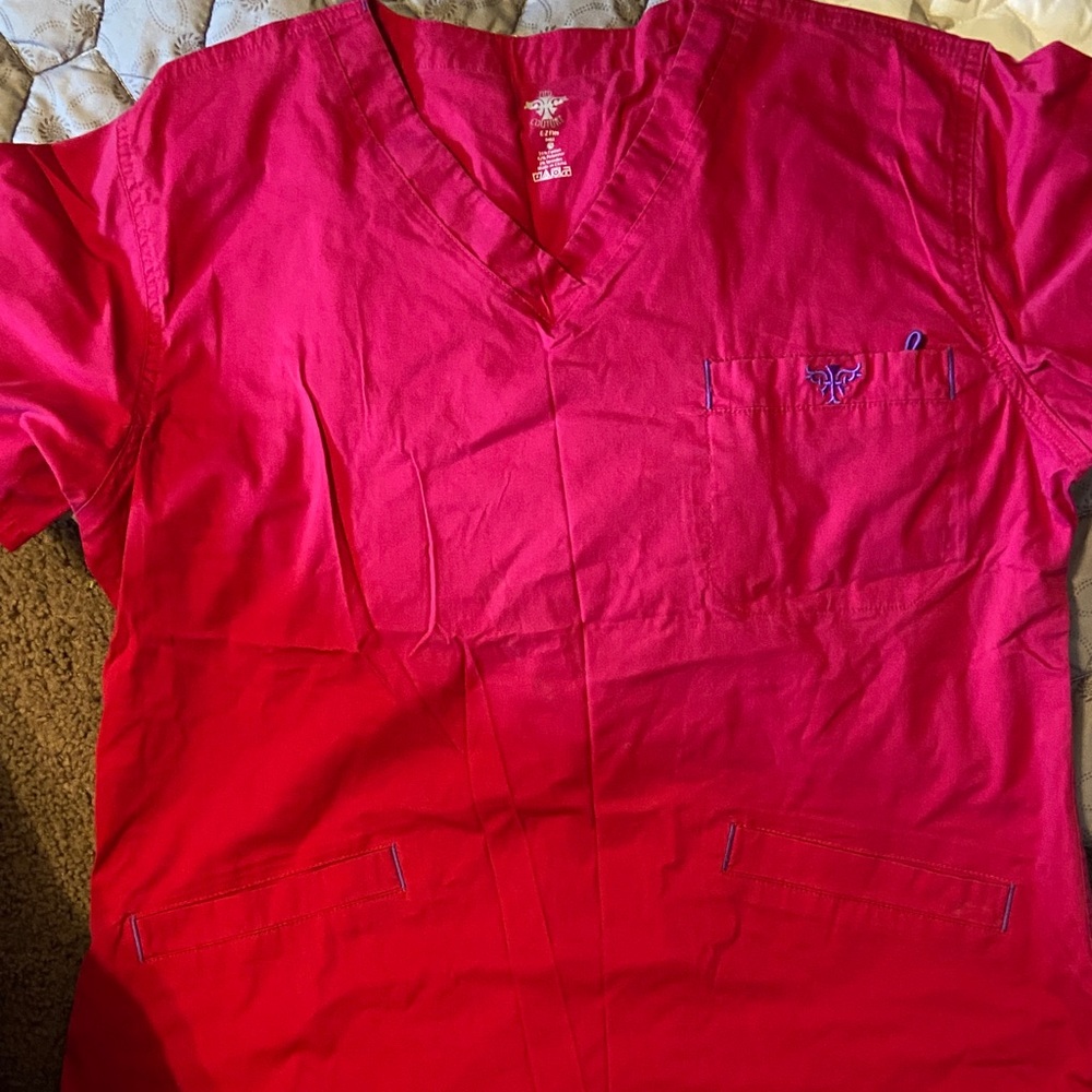 Med Couture Fuchsia V-Neck Scrub Top